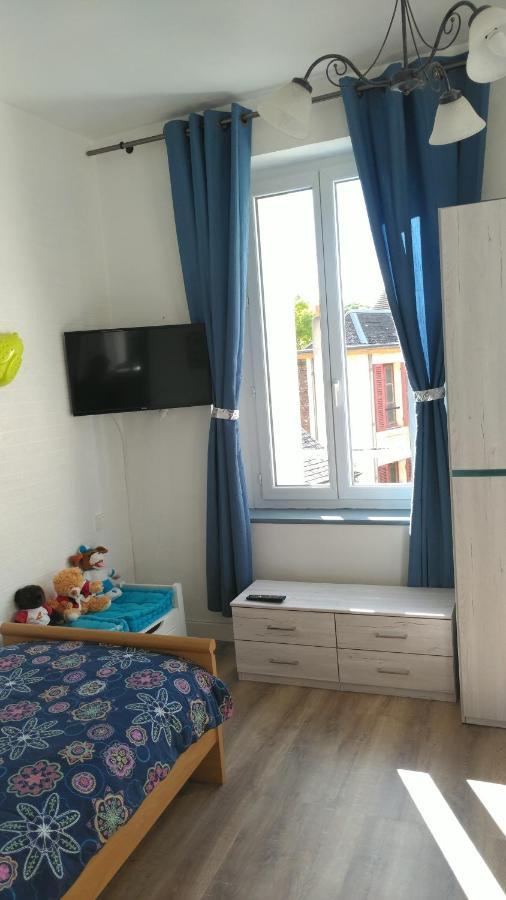 2 52 M2 Centre Apartment